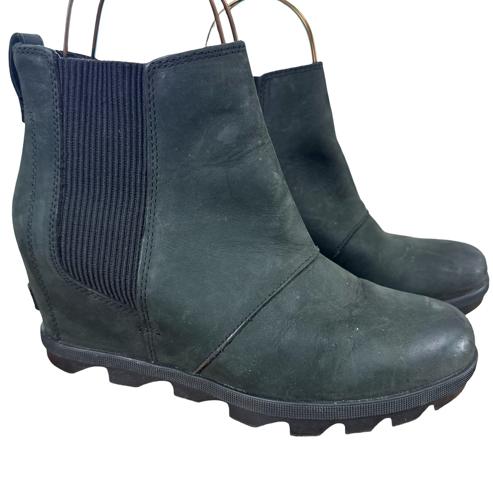 Sorel Joan of Arctic Wedge II Chelsea Boots Black Ankle Booties Leather sz 10